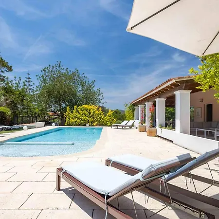 Albaladejo Villa